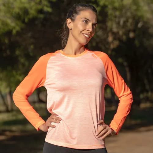 modelo camiseta tecnica corum coral