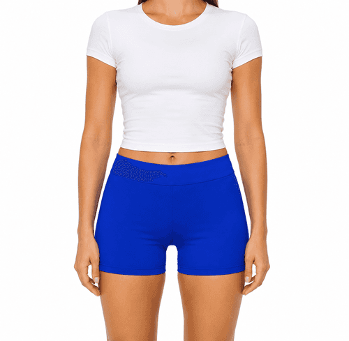 modelo mallas cortas mujer en azul electrico